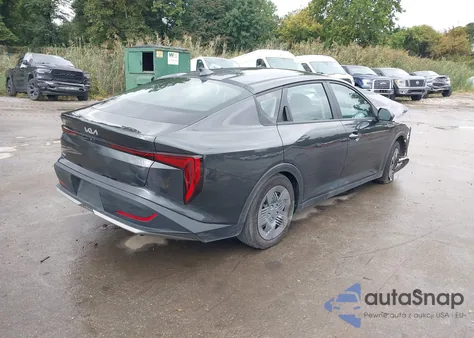 2025 Kia K4 Lx из США, поврежденный, VIN 3KPFT4DE1SE134346